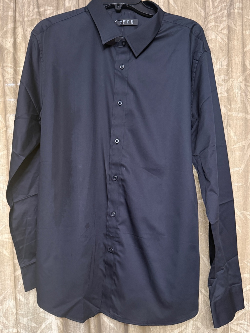 MENS Slim Fit black Long-Sleeve Dress Shirt NWT SIZE LARGE